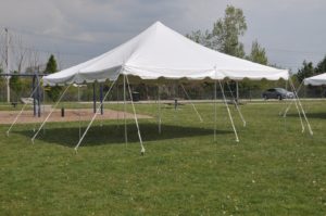 20'X20' PARTY TENT TRADITIONAL POLE-image